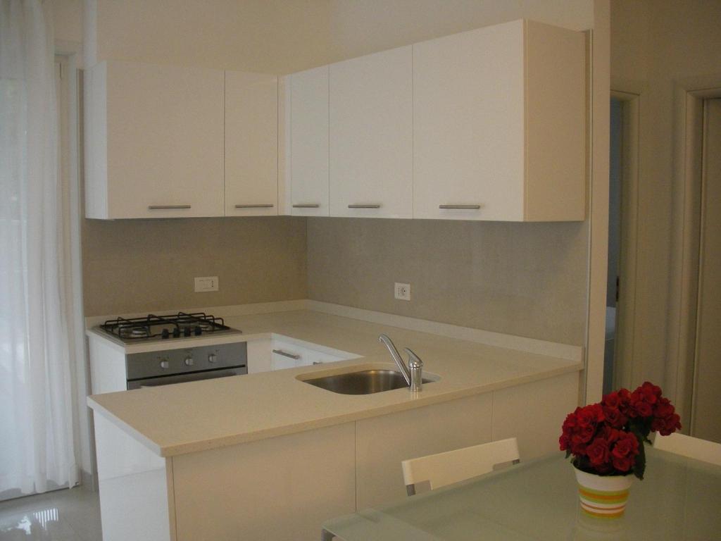 Appartamenti Laly Arco Kamer foto